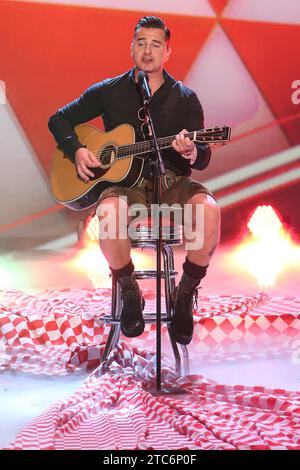 Saenger Andreas Gabalier AUT - ZDF Show Willkommen bei Carmen Nebel aus dem Velodrom in Berlin - Fotografiert am 20.05.2017 *** Saenger Andreas Gabalier AUT ZDF Show Willkommen bei Carmen Nebel aus dem Velodrom in Berlin fotografiert am 20 05 2017 Pressebuero Schroedter Credit: Imago/Alamy Live News Stockfoto