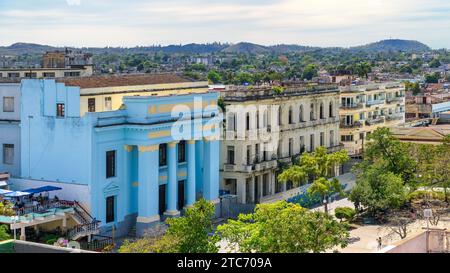 Vor Der Universitario Osvaldo Herrera, Santa Clara, Villa Clara, Kuba, 2020 Stockfoto