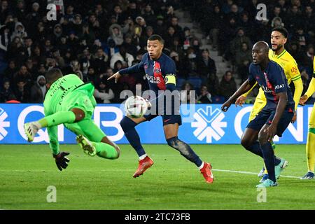 Paris, Frankreich. Dezember 2023. © Julien Mattia/Le Pictorium/MAXPPP - Paris 10/12/2023 Kylian Mbappe lors du Match de Ligue 1 UberEats, entre le PSG et le FC Nantes au Parc des Princes, le 09. Dezember 2023. Quelle: MAXPPP/Alamy Live News Stockfoto