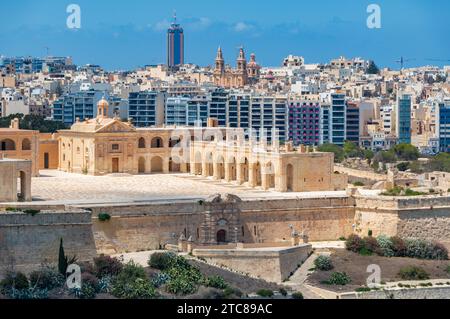 Ein Bild von Fort Manoel, von Valletta aus gesehen Stockfoto