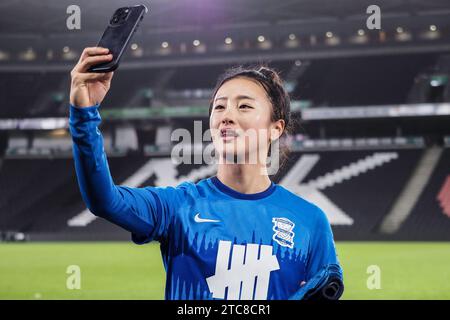 Milton Keynes, Großbritannien. Dezember 2023. Choe Yu-ri (26 Birmingham) bei Vollzeit des Adobe Womens FA Cup Spiels zwischen MK Dons und Birmingham City im Stadium MK in Milton Keynes, England (Natalie Mincher/SPP) Credit: SPP Sport Press Photo. /Alamy Live News Stockfoto