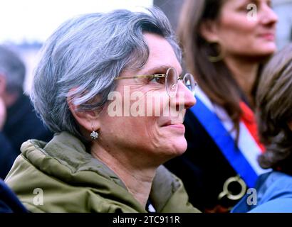 Paris, Frankreich. Dezember 2023. Sandrine Rousseau, NUPES EELV, MP Credit: Abaca Press/Alamy Live News Stockfoto