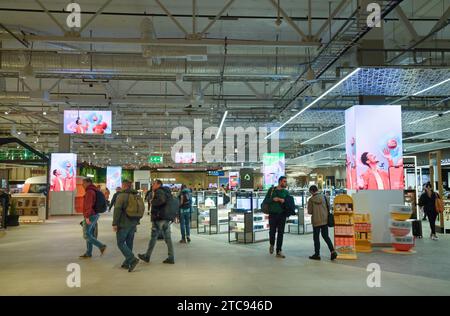 Verkaufsbereich, Duty-Free-Shopping, Flughafen Arlanda, Stockholm, Schweden Stockfoto