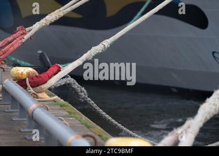 Göteborg, Schweden - Oktober 29 2022: Anlegeplätze eines großen Kreuzfahrtschiffs Stockfoto