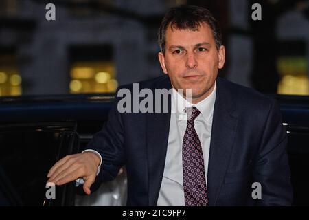 London, Großbritannien. Dezember 2023. John Glen, Generalzahlmeister und Minister für das Kabinettsbüro, wird heute Abend an einem turbulenten Tag für die konservative Regierung in Whitehall gesehen. Quelle: Imageplotter/Alamy Live News Stockfoto