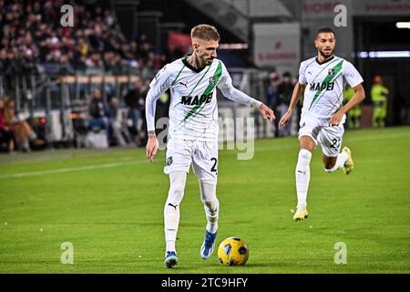 Cagliari, Italien. Dezember 2023. Samu Castillejo von US Sassuolo während Cagliari Calcio vs US Sassuolo, italienisches Fußball Serie A Spiel in Cagliari, Italien, 11. Dezember 2023 Credit: Independent Photo Agency/Alamy Live News Stockfoto