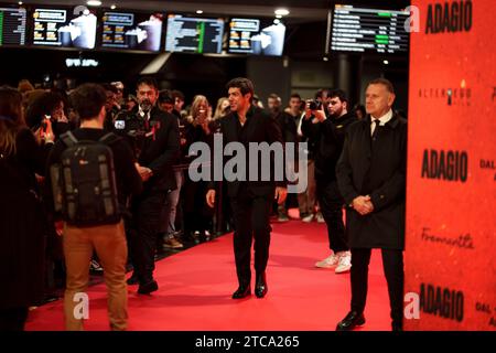 ROM, ITALIEN - 11. DEZEMBER: Pierfrancesco Favino besucht den roten Teppich für den Film „Adagio“ im Space Parco de Medici am 11. Dezember 2023 in RO Stockfoto