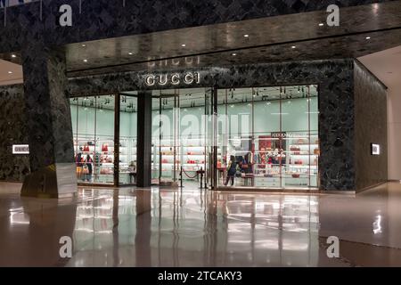 Ein Gucci-Geschäft in den Geschäften des Crystals Mall in Las Vegas, NV, USA Stockfoto