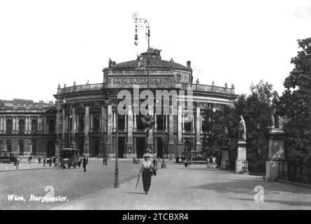 Wiener Burgtheater alt. Stockfoto