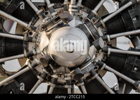 Abstraktes technisches industrielles Hintergrundfragment eines Flugzeugdieseltriebs-Nahaufnahmemittels Stockfoto