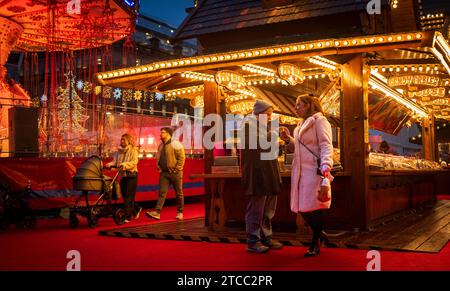 Glasgows „Winterfest“ am George Square, Glasgow, Schottland Stockfoto