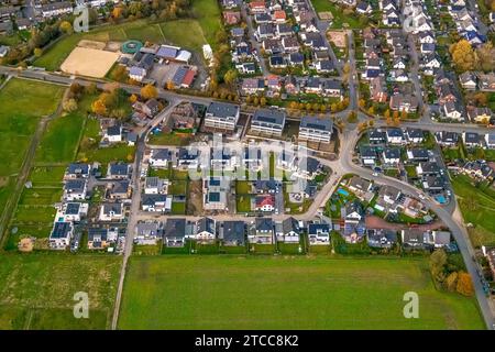 Luftaufnahme, Wohnsiedlung Baustelle mit Neubaugebiet Einfamilienhäuser zwischen Maiweg und Nordfeldstraße, Wohnhäuser auf Stockfoto
