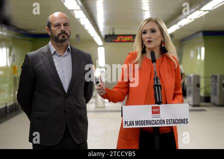 Madrid, 09.06.2017. Neue U-Bahn-Einrichtungen in Canillejas. Auf dem Bild sind Cristina Cifuentes und Pedro Rollán. Foto: Maya Balanyá ARCHDC. Quelle: Album / Archivo ABC / Maya Balanya Stockfoto