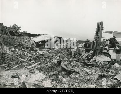 San Cristóbal de La Laguna (Santa Cruz de Tenerife), 28.03.1977. Luftkatastrophe am Flughafen Los Rodeos. Zwei Boeing 747-Flugzeuge kollidieren am 27. März auf der Landebahn und forderten 583 Tote, die größte Flugzeugkatastrophe der Geschichte. Die beschädigten Flugzeuge waren Flüge KLM 4805 der KLM und PAA 1736 der Pan am. Quelle: Album/Archivo ABC Stockfoto