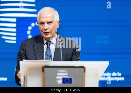 Bruxelles, Belgique. Dezember 2023. © Nicolas Landemard/Le Pictorium/MAXPPP - Bruxelles 11/12/2023 Le Chef de la diplomatie europeenne Josep Borrell durant sa Conference de presse a l'issue du conseil des affaires etrangeres europeen dans la capitale belge. Quelle: MAXPPP/Alamy Live News Stockfoto