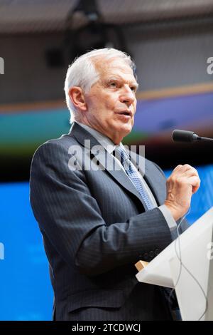 Bruxelles, Belgique. Dezember 2023. © Nicolas Landemard/Le Pictorium/MAXPPP - Bruxelles 11/12/2023 Le Chef de la diplomatie europeenne Josep Borrell durant sa Conference de presse a l'issue du conseil des affaires etrangeres europeen dans la capitale belge. Quelle: MAXPPP/Alamy Live News Stockfoto