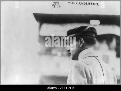 William Kissam Vanderbilt II, 1878-1944, Kopf und Schultern, Hochformat, mit racing Cap und Schutzbrille Stockfoto