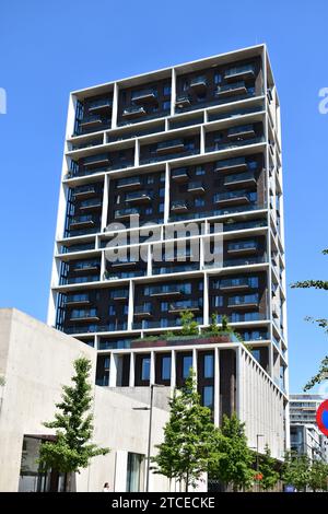 Neu errichtetes Apartmenthaus in Antwerpen-Süd-Nachbarschaft Stockfoto