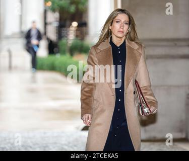 London, Großbritannien. Dezember 2023. Laura Trott, MBE, Parlamentsabgeordnete, Chief Secretary im Finanzministerium. Die Minister nehmen an der wöchentlichen Kabinettssitzung in der Downing Street 10 in Westminster, London, England, Teil. Quelle: Imageplotter/Alamy Live News Stockfoto