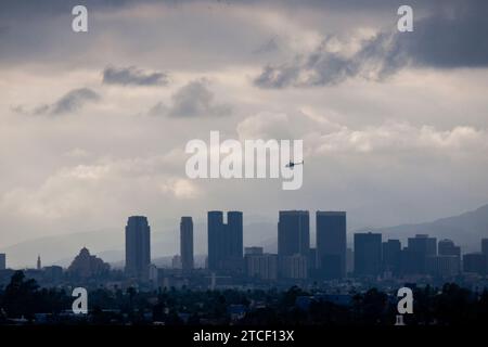 Sturmwolken über Koreatown, Los Angeles Stockfoto