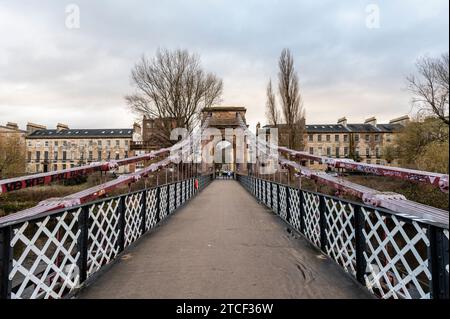 Glasgow Footbridge, bekannt als South Portland St Suspensionsbrücke über den Fluss Clyde Stockfoto