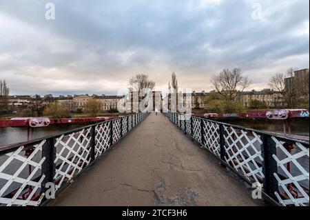 Glasgow Footbridge, bekannt als South Portland St Suspensionsbrücke über den Fluss Clyde Stockfoto