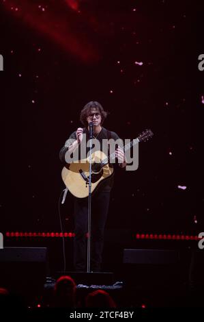 Washington, DC, USA. Dezember 2023. WASHINGTON, DC - 11. DEZEMBER: David Kushner trat am 11. Dezember 2023 auf der Bühne während des iHeartRadio Hot 99 Jingle Ball 2023 in der Capital One Arena auf. Foto: Victoria Ford/imageSPACE Credit: Imagespace/Alamy Live News Stockfoto