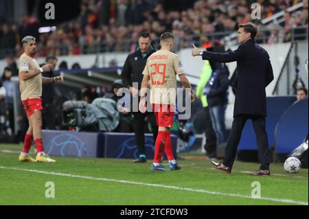 Frankreich. Dezember 2023. © PHOTOPQR/VOIX DU NORD/COURBE ; 12/12/2023 ; NO DAM Lens le 12/12/2023 ; Foot ligue des Champions RC Lens/Sevilla FC au Stade Bollaert. Quelle: MAXPPP/Alamy Live News Stockfoto