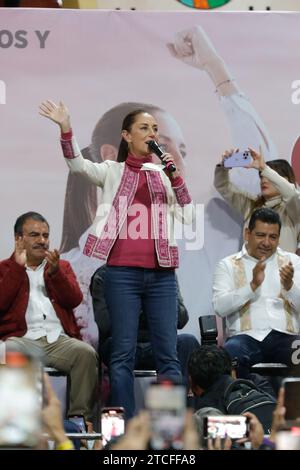 Tlaxcala, Mexiko. Dezember 2023. Claudia Sheinbaum, Präsidentschaftskandidatin für die Morena Party während ihres politischen Wahlkurses zu den Wahlen in Mexiko am Huamantla Plaza de Toros. Am 10. Dezember 2023 in Mexiko-Stadt, Mexiko (Credit Image: © Essene Hernandez/eyepix via ZUMA Press Wire) NUR REDAKTIONELLE VERWENDUNG! Nicht für kommerzielle ZWECKE! Stockfoto