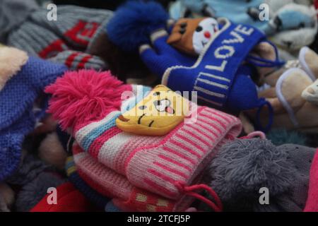 Dhaka Bangladesch 01 Januar 2001, Straßenmarkt für Winterkleidung in Baitul Mukarram Dhaka .Nazmul islam/ alamy Live News. Stockfoto