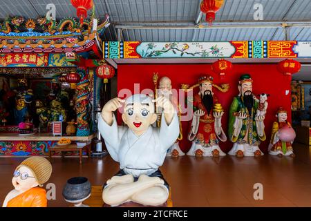 Wat Saman Rattanaram, Statuen der berühmten Animationsfigur, Chachoengsao, Thailand, Südostasien, Asien Stockfoto