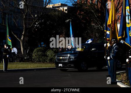 Washington, Usa. Dezember 2023. Der ukrainische Präsident Wolodymyr Zelenski trifft am Dienstag, den 12. Dezember 2023, im Weißen Haus in Washington ein. Foto: Julia Nikhinson/UPI Credit: UPI/Alamy Live News Stockfoto