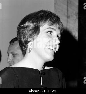 Julie Andrews bei der Directors Guild of America Lifetime Achievement Award, 1965. (Dateireferenz Nr. 34580-540THA) Stockfoto