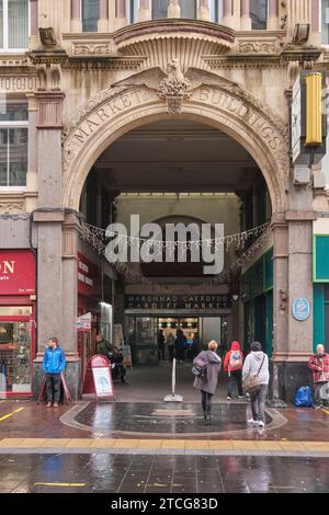 Cardiff, South Glamorgan, Wales, Europa - 14. November 2023: Eingang zum Cardiff Market in der St Mary's Street Stockfoto