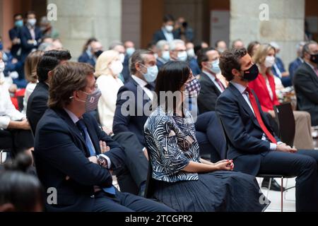 Madrid, 19.06.2021. Isabel Díaz Ayuso übernimmt das Amt der Präsidentin der Gemeinschaft Madrid. Foto: Isabel Permuy. ARCHDC. Quelle: Album / Archivo ABC / Isabel B. Permuy Stockfoto