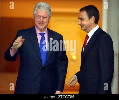 Madrid, 19.11.2007. Treffen im Moncloa Palace zwischen Premierminister Rodríguez Zapatero und dem ehemaligen US-Präsidenten Bill Clinton. Foto: Jaime García. ARCHDC. Quelle: Album / Archivo ABC / Jaime García Stockfoto