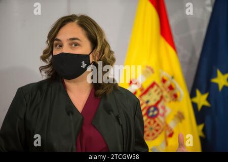 Madrid, 25.05.2021. Die dritte Vizepräsidentin und Ministerin für Arbeit und Sozialwirtschaft, Yolanda Díaz, und die Bürgermeisterin von Barcelona, Ada Colau, werden eine Arbeitssitzung abhalten, um die Arbeitssituation und die Agenda von Barcelona zu erörtern. Foto: Ángel de Antonio. ARCHDC. Quelle: Album / Archivo ABC / Ángel de Antonio Stockfoto