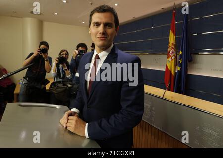 Madrid, 26.04.2016. Pressekonferenzen im Abgeordnetenkongress der politischen Vertreter nach der Runde der Kontakte mit HM dem König. Auf dem Bild Albert Rivera. Foto: Jaime García ARCHDC ARCHDC. Quelle: Album / Archivo ABC / Jaime García Stockfoto