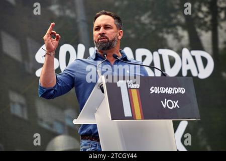 Madrid, 05.01.2021. Platz Conde de Casal. Rallye von Vox und seiner kürzlich gegründeten union „Solidaridad“ für den 1. Mai. David García Gomís, Santiago Abascal, Rocío Monasterio, Macarena Olona, Hermann Tertsch und Rodrigo Alonso nehmen Teil. Foto: Guillermo Navarro. ARCHDC. Quelle: Album / Archivo ABC / Guillermo Navarro Stockfoto