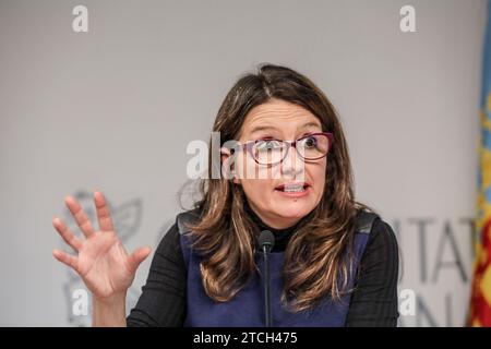 Valencia, 18.11.2016. Pressekonferenz von Sprecher Mónica Oltra. Foto: Mikel Ponce Archdc. Quelle: Album / Archivo ABC / Mikel Ponce Stockfoto