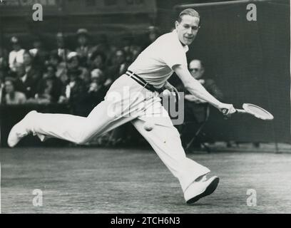 London (Vereinigtes Königreich) 7/1/1936. Gottfried von Cramm spielte im Halbfinale der Wimbledon-Meisterschaft gegen HW Austin, den er besiegte. Quelle: Album / Archivo ABC / José Díaz Casariego Stockfoto