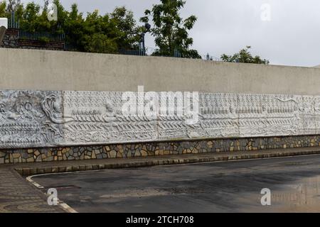 heiliges Happening Meer Aufwirbeln in der hinduistischen Methodik zeigt an Wandkunst Bild wird an der Statue des Glaubens nathdwara rajasthan indien aufgenommen. Stockfoto