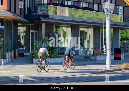 Radfahrer zu sein ist eine ganze Lebensphilosophie, die auf einem aktiven Lebensstil basiert. Jeder kann Mountainbikes fahren, aber nicht jeder will. Hilf deinem Körper, ihn zu behalten Stockfoto