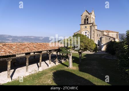 Kirche St. Vincent Martyr und St. Sebastian in Frias. Burgos, nördlich von spanien. Stockfoto