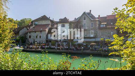 Dorf Chanaz am Kanal Savières in Savoie, Frankreich Stockfoto