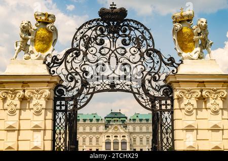 Wien, Österreich, 9. Juli 2013: Eingangstor zum oberen Schloss Belvedere Stockfoto