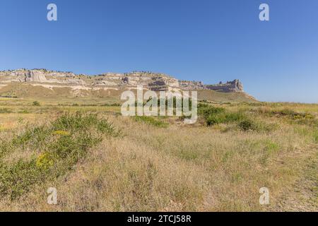 Blick auf das Scotts Bluff National Monument vom Oregon Trail aus Stockfoto