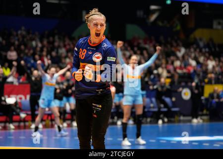 Trondheim 20231212. Niederländische Torhüterin Yara ten holte im Viertelfinale der Handball-Weltmeisterschaft zwischen den Niederlanden und Norwegen in Trondheim Spektrum. Foto: Beate Oma Dahle / NTB Stockfoto