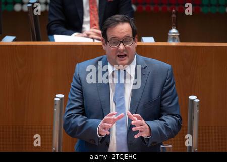 Thorsten SCHICK, CDU-Fraktionsvorsitzender, bei seiner Rede Gesetz über ...