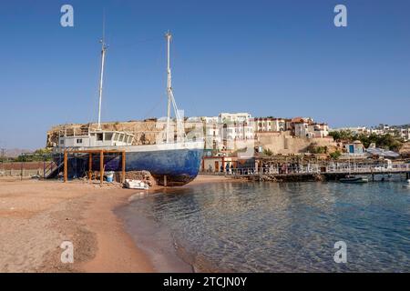 Strand, Umbi Sharks Bay Diving Village, Hotelanlage, Resort, Küste, Scharm El-Scheich, rotes Meer, Sinai, Ägypten *** Strand, Umbi Sharks Bay Tauchdorf, Hotelkomplex, Resort, Küste, Sharm El Sheikh, Rotes Meer, Sinai, Ägypten Stockfoto